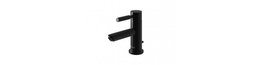 Roxin Black